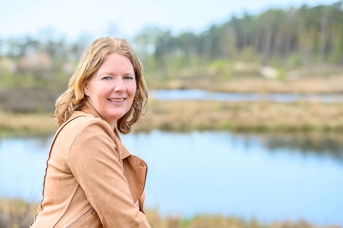 Femke-Eeren-therapeut-cranio-familieopsteller-bioresonantie-coaching||Behandeling cranio sacraal therapei||Femke-Eeren-Craniosacraal therapeut