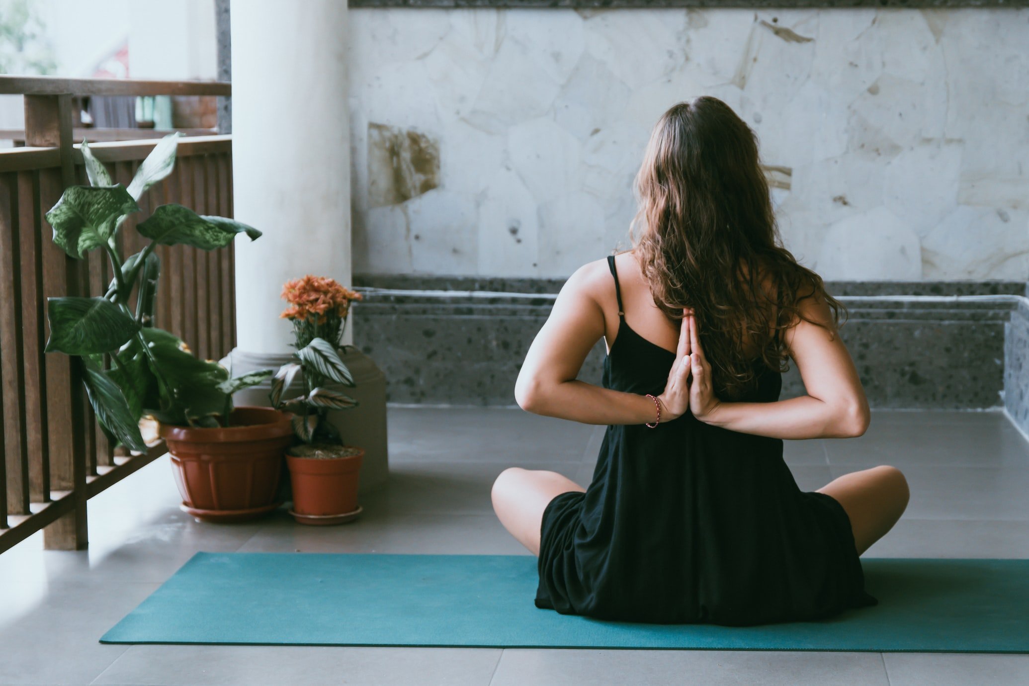 yoga-oefeningen-voor-thuis