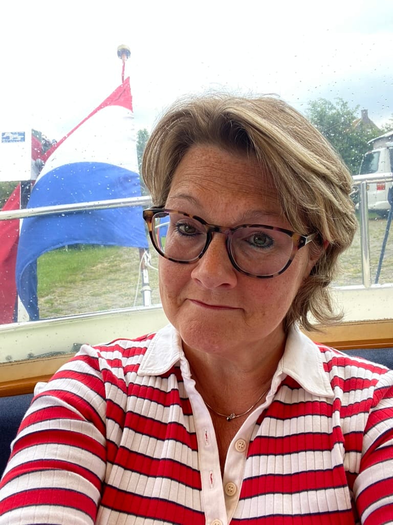 5BF84CC6-5A2E-4DB6-8617-666F2EECB17B_1_105_c