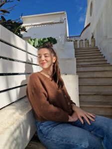 6fee7777 b2ed 4fb7 af17 7cbd800ca9d2